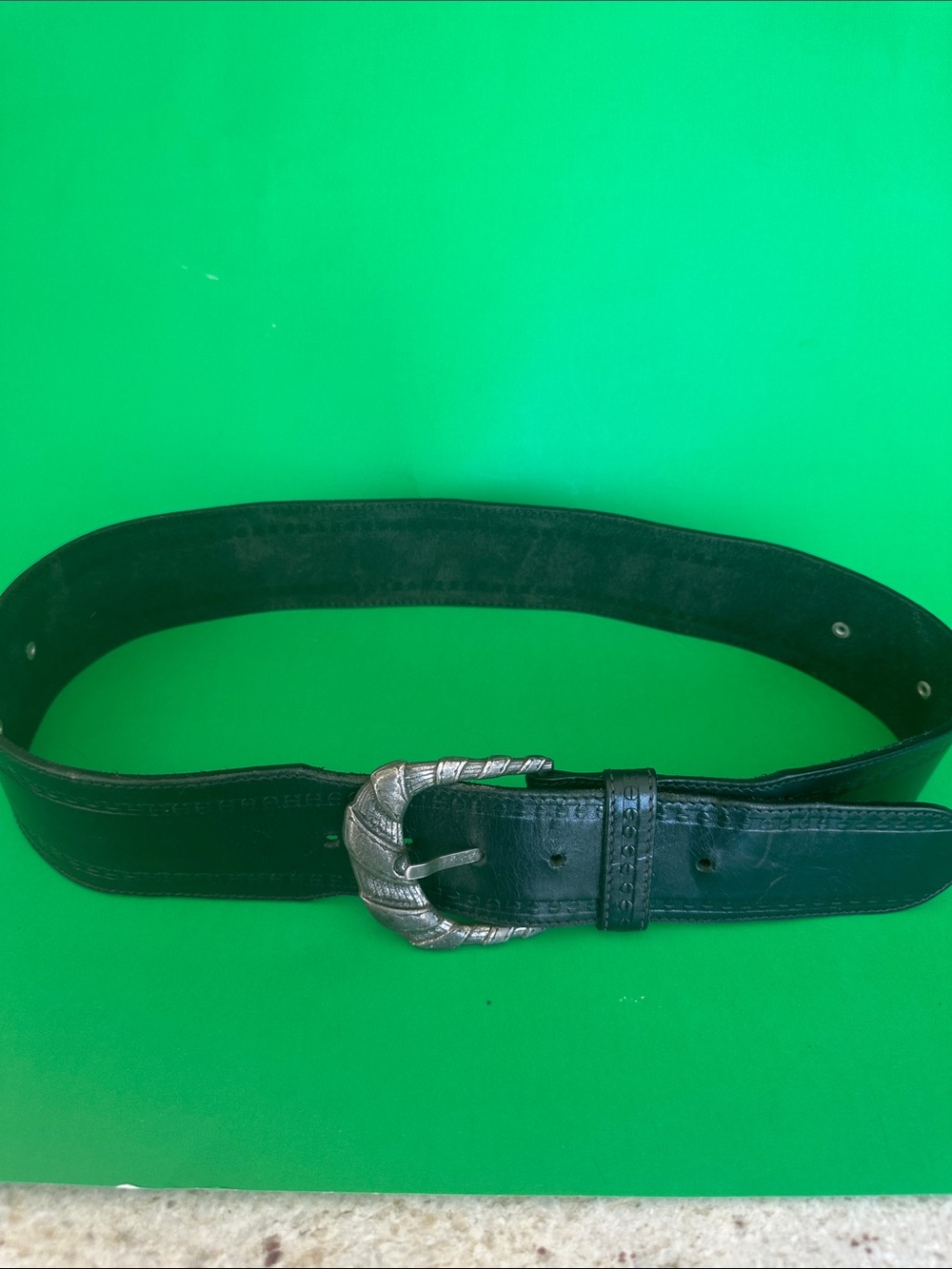 Woman’s Black Leather Belt with Decorative Silver Buckle